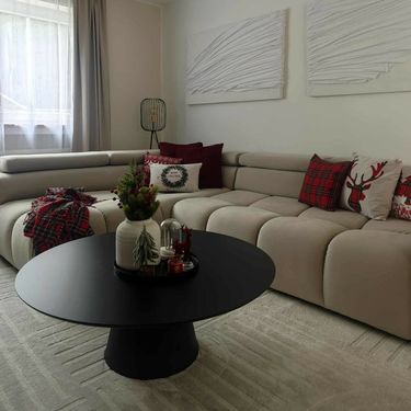 Elegantno božićno uređenje stana Ane Martić - 11