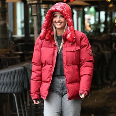 Zagrebačko izdanje u robusnim čizmama