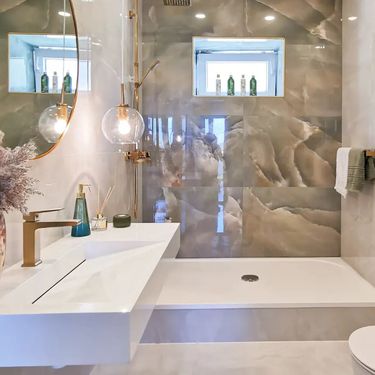 Bračni par iz Zagreba preuredio je svoju kupaonicu staru više od 30 godina - 11