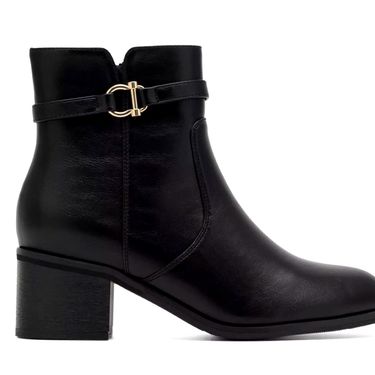 Clara Barson (CCC), 29,99 EUR