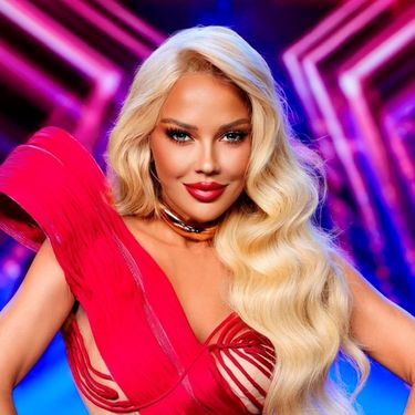 Maja Šuput u haljini Matije Vuice