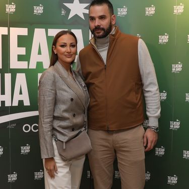 Aleksandra Prijović na premijeri predstave 'Sedam sati sunčane svjetlosti' u Beogradu - 3