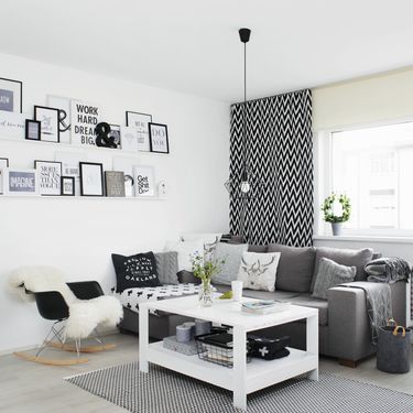 Minimalistički uređen crno-bijeli stan - 6