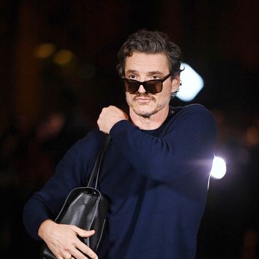 Pedro Pascal na Chanelovoj reviji