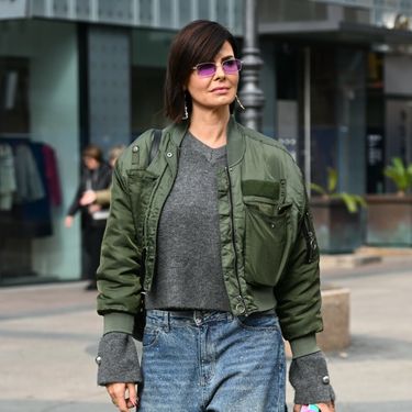 Anica Kovač na zagrebačkoj špici u trapericama sa svjetlucavim detaljima 2025. - 5