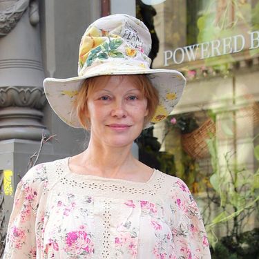 Pamela Anderson u haljini brenda Magnolia Pearl - 4