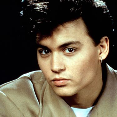 Johnny Depp izabran je za najzgodnijeg holivudskog glumca iz osamdesetih - 5