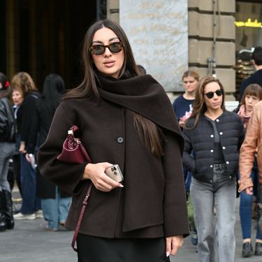 Zagrebačko street style izdanje u haljini s čipkom