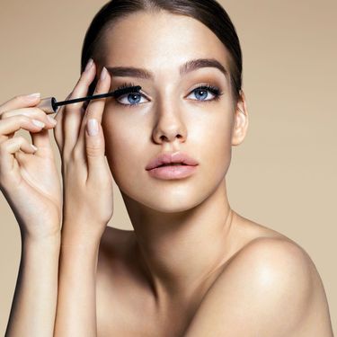 Primer za trepavice je idelna podloga za maskaru