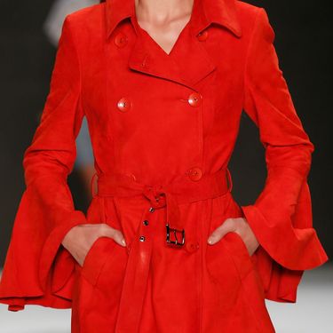 Baloner u jarkoj boji može podignuti cijelu kombinaciju