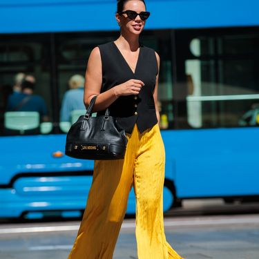 Zagrebačko street style izdanje u žutim hlačama