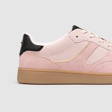 Stradivarius, 25,99 eura