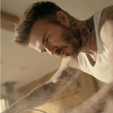 David Beckham neodoljiv je i kad se prihvati pegle