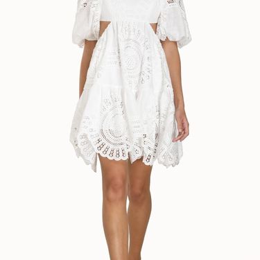 Nina Badrić nosi kratku čipkastu haljinu brenda Zimmermann - 3