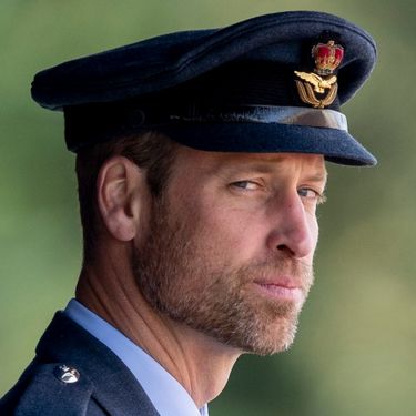 Princu Williamu brada odlično stoji