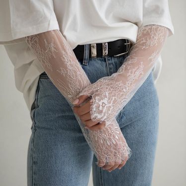 Rukavi od čipke Grata