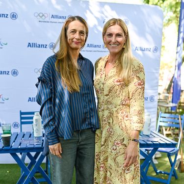 Janica Kostelić u cvjetnoj haljini i tenisicama