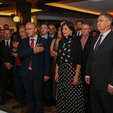 Točkasta kombinacija Sanje Musić Milanović