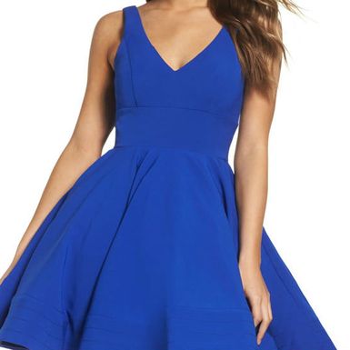 Haljine mini dužine za maturalnu večer - 1