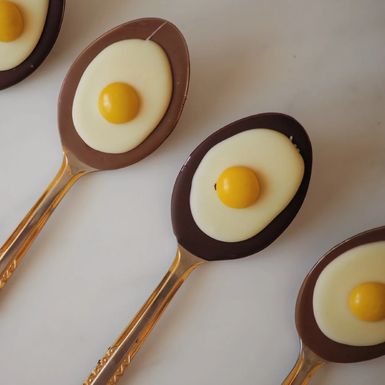 Brza i jednostavna čokoladna jaja na oko u žlici - 4