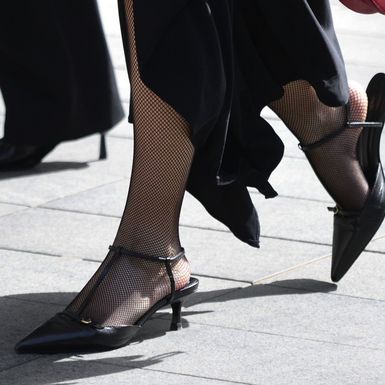 Crne cipele u zagrebačkom street style izdanju