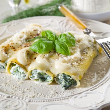 Kaneloni sa špinatom