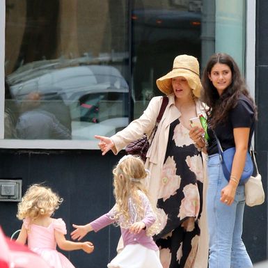 Blake s kćerkicama James i Inez