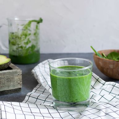 Smoothie od banane i avokada