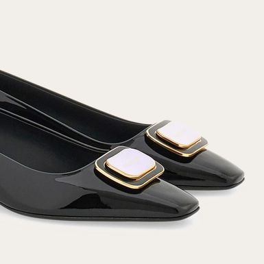 Salonke brenda Ferragamo