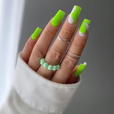 Mojito nokti