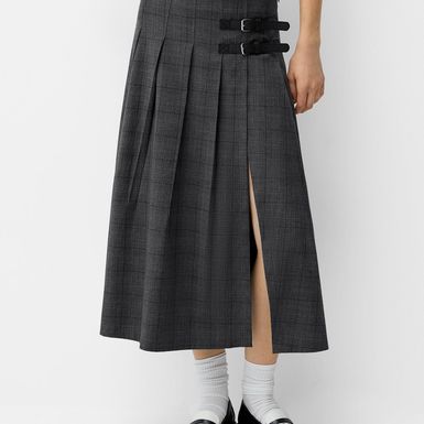 Bershka suknja, 29,99 eura