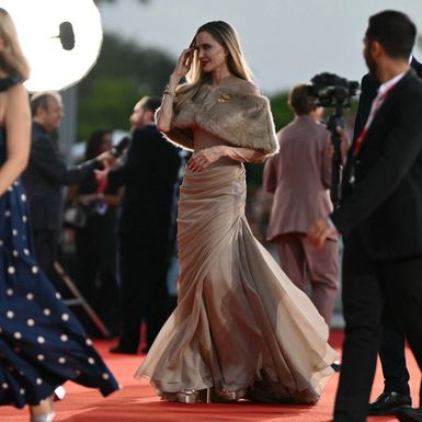 Angelina Jolie na 81. Filmskom festivalu u Veneciji - 1