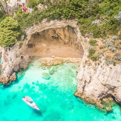 Betina špilja, Dubrovnik