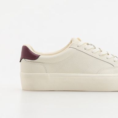 Reserved, 45,99 eura