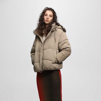 Pull&Bear, snižena s 301,30 na 225,95 kn