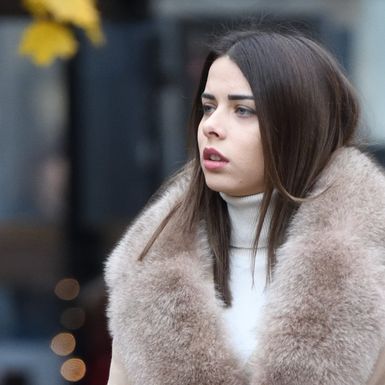 Dame sa zagrebačke špice u gležnjačama-platformama podstavljenima umjetnim krznom i vunom - 7