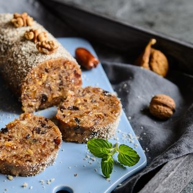 Rolada od šljiva i oraha