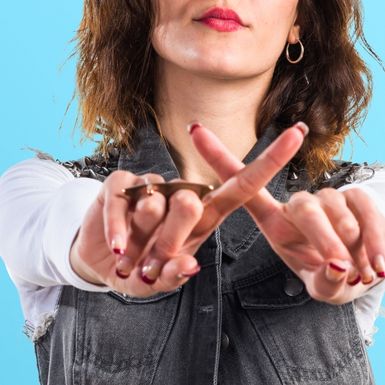 Kada znate što ne tolerirate i to jasno komunicirate, toksični ljudi odmah gube tlo pod nogama