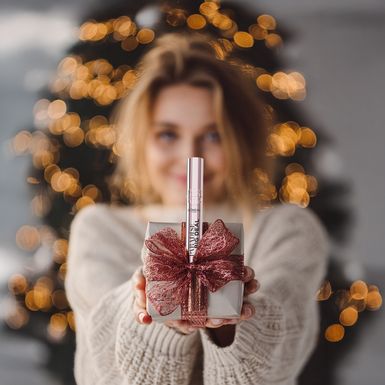 Kupnjom L’Oréal Paris Paradise Big Deal maskare u BIPI odvajate 20 centi za Fond za žene