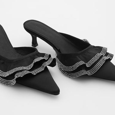 Natikače s volanima i svjetlucavim kamenčićima iz trgovine Reserved - 3