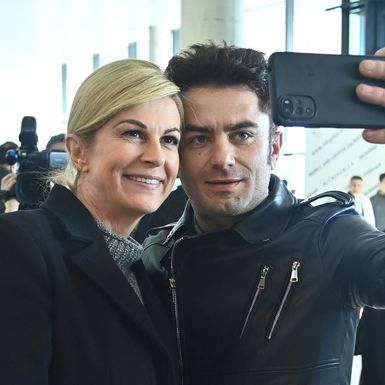 Kolinda Grabar Kitarović na dočeku rukometaša u zračnoj luci