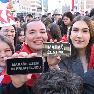 Poruke rukometašima na dočeku na Trgu bana Jelačića u Zagrebu - 7