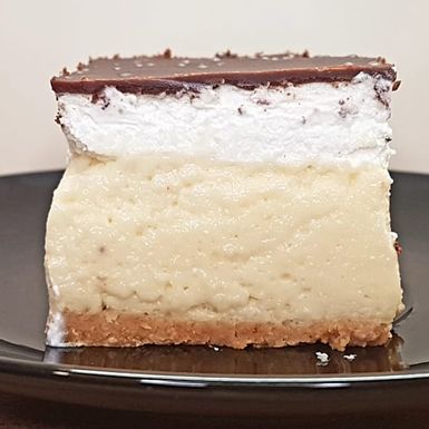 Zagrebačka kremšnita s podlogom od keksa