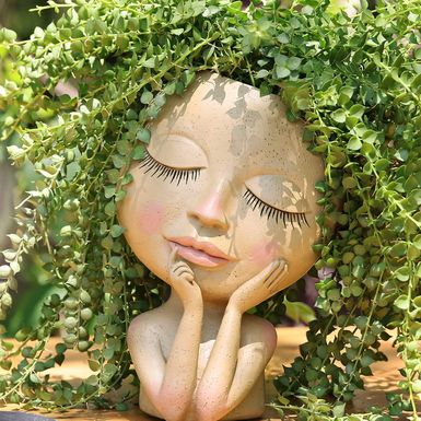 Vaza s AliExpressa u obliku glave