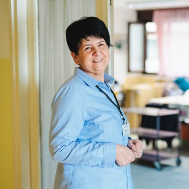 Terezija Jukić radi kao recepcionar na porti u Domu umirovljenika Sveta Ana u Zagrebu - 7