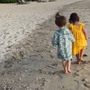 Bloom i djevojčica na Fidžiju