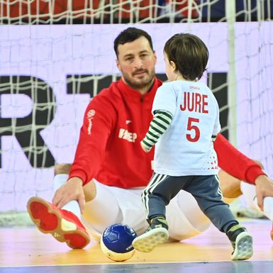 Domagoj Duvnjak sa sinom