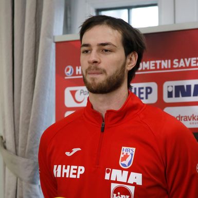 Veron Načinović
