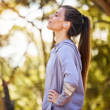Uz hodanje možete ubaciti još nešto što volite raditi, naprimjer slušanje glazbe