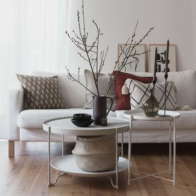 Grane u vazi su divna dekoracija doma